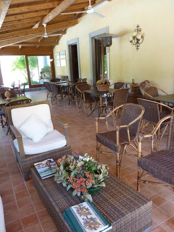 Villa Valle Maira, Agriturismo Nel Parco Dei Nebrodi Tortorici Exterior foto