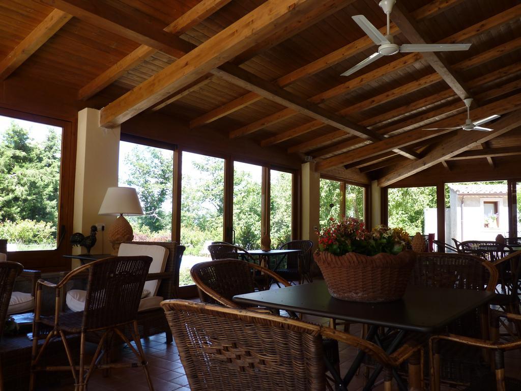 Villa Valle Maira, Agriturismo Nel Parco Dei Nebrodi Tortorici Exterior foto