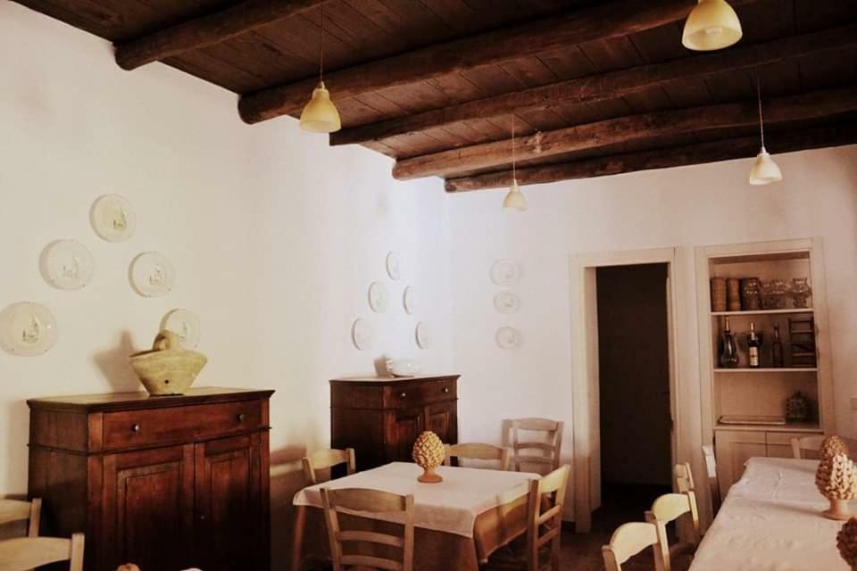 Villa Valle Maira, Agriturismo Nel Parco Dei Nebrodi Tortorici Exterior foto